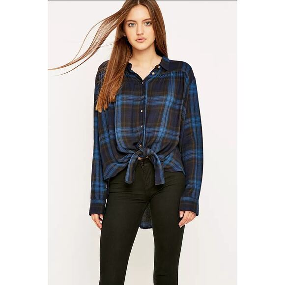 BDG Urban Outfitters Melanie Oversized Plaid Button Down Tie Front Top Sz M - Picture 11 of 11